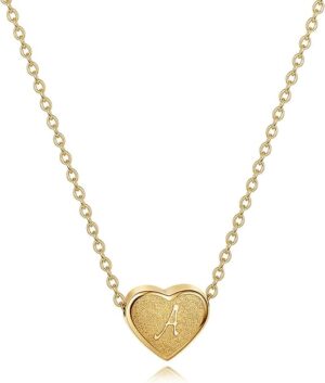 18k Gold Plated Heart Pendant Letter Necklaces for Girls Stainless Steel Initial Necklace for Women Birthday Gifts for Girls Women