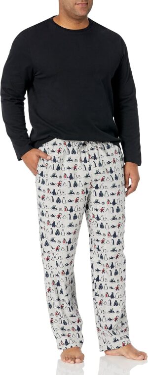 Amazon Essentials Men's Flannel Pant and Long-Sleeve T-Shirt Pajama Set